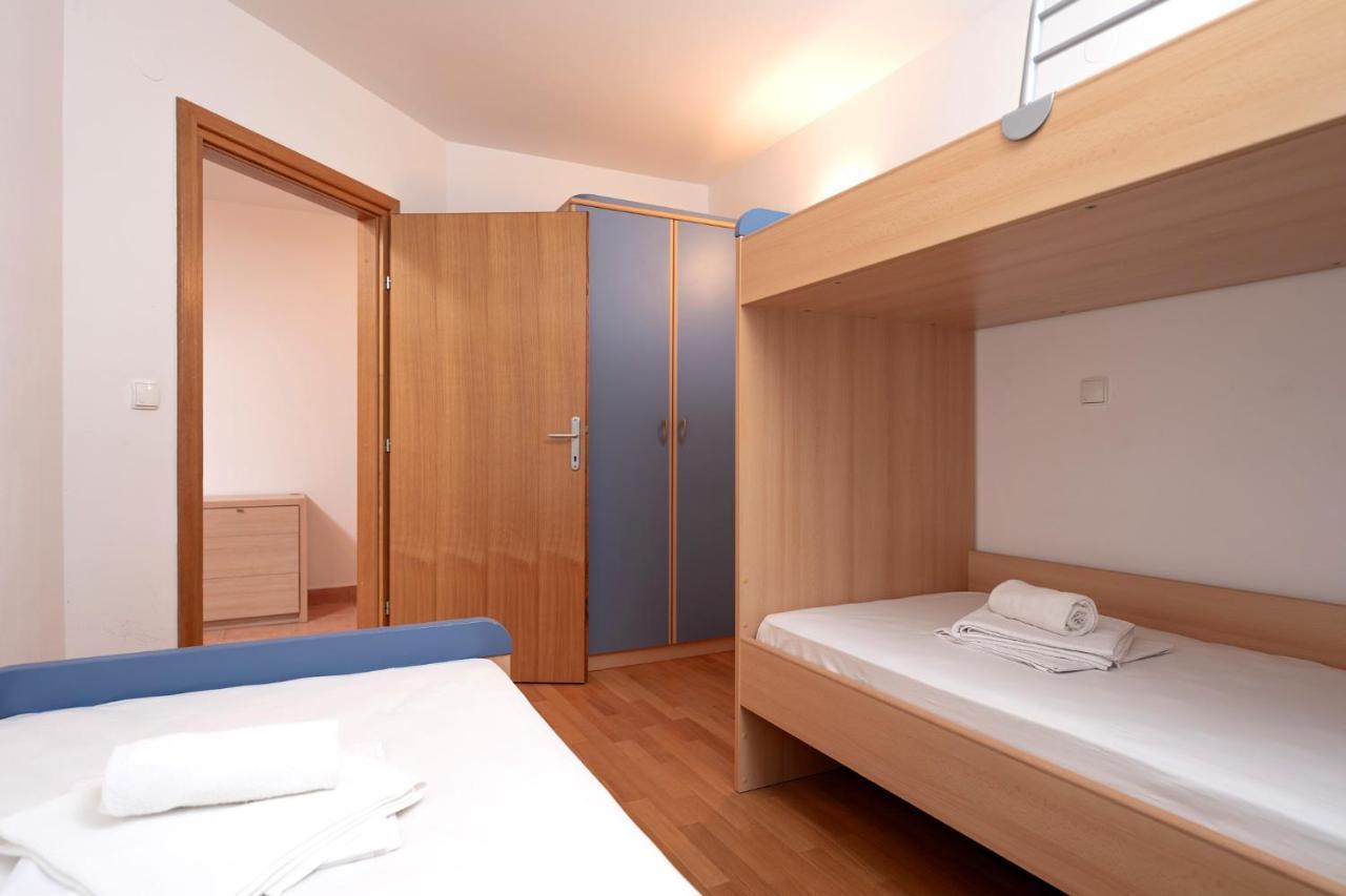 Villa Dalmatia Apartments Bol Kültér fotó