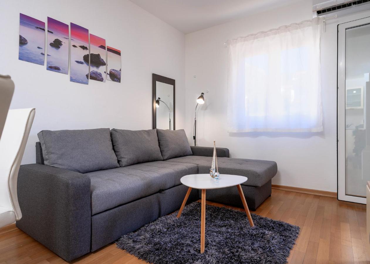 Villa Dalmatia Apartments Bol Kültér fotó